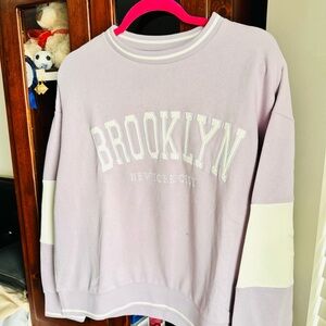 Brooklyn Crewneck Sweatshirt - Lavender